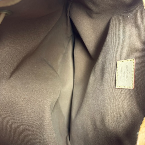 LV bosphere backpack - Picture 12 of 15